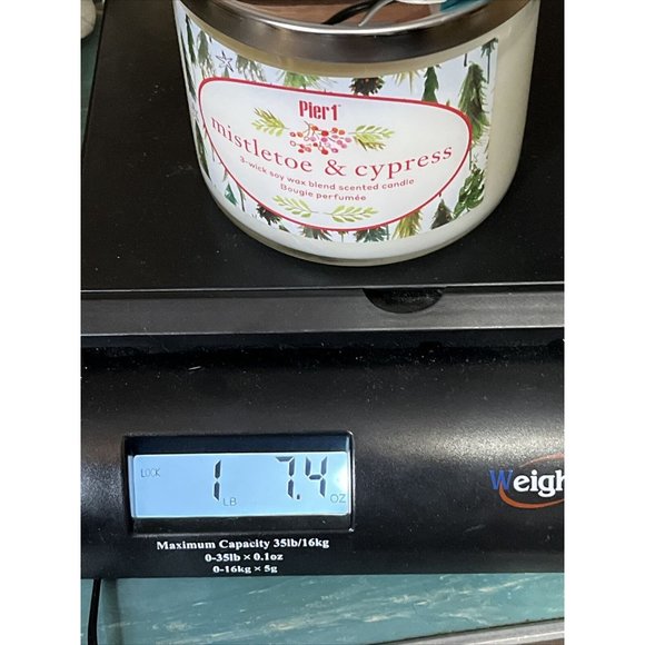 Pier 1 imports 3 Wick Candle Mistletoe and Cypress Scent Unused, Holiday Cheer - Picture 14 of 14